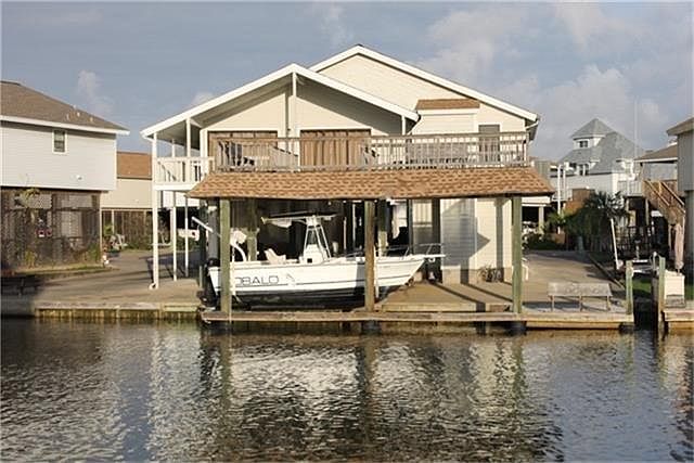 1st image of 333 Admiral Cir