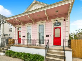 3027 Saint Claude Ave