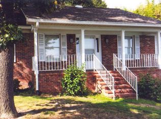 79 Cedardale Ln, Irvington, VA 22480