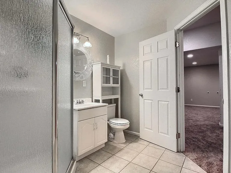 9425 Morning Glory Ln — Photo 18