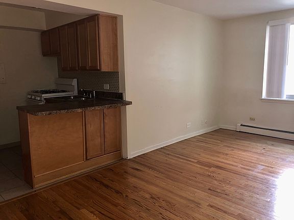 5th image of 1060 W Hollywood Ave APT 208
