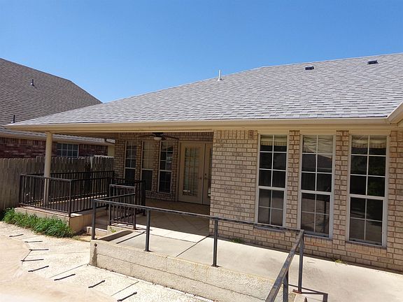 5th image of 3502 Crownoaks Dr