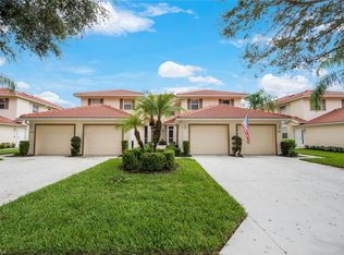 450 Robin Hood Cir UNIT 102, Naples, FL 34104