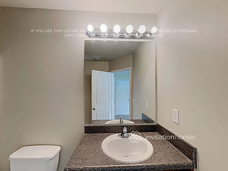 117 Rockefeller Ln — Photo 14