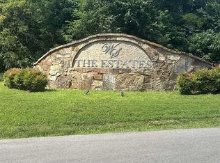 176 Siloam Ln, Murray, KY 42071