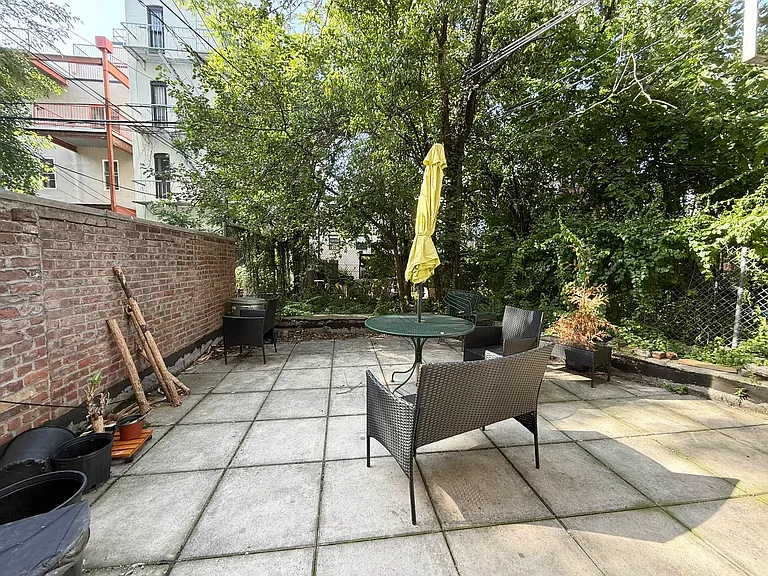 751 Dekalb Ave #1B — Photo 6