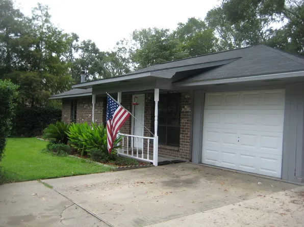 3836 Cypress Park Dr, Zachary, LA 70791