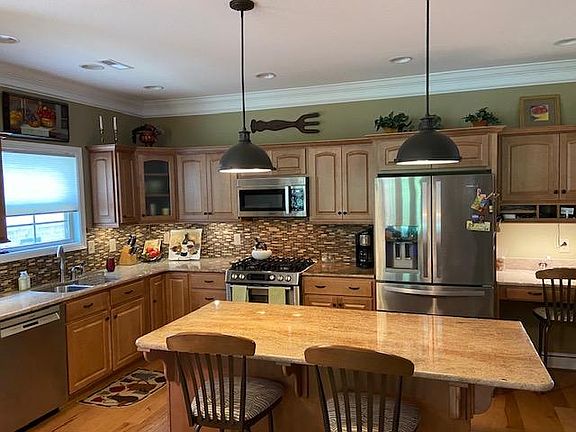 4th image of 8445 Milano Way
