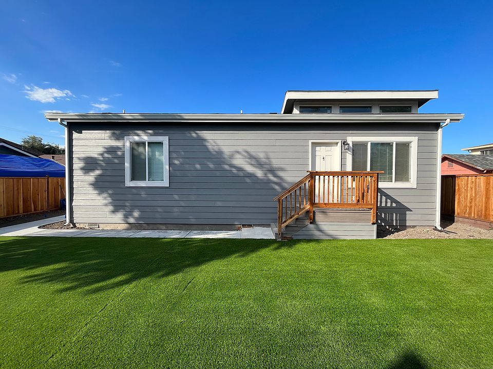 1st image of 65 Willow St #2