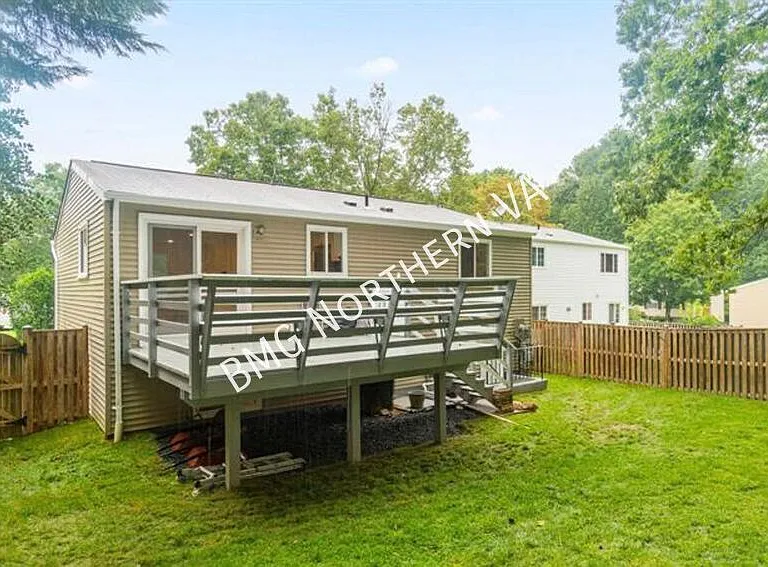 8461 Yellow Leaf Ct — Photo 29