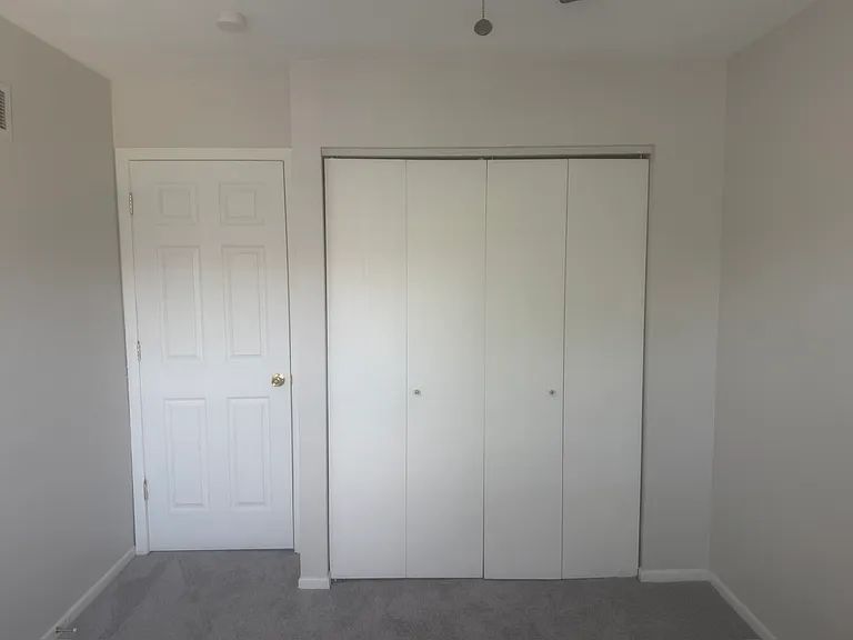 446 Wyeth Cir — Photo 26