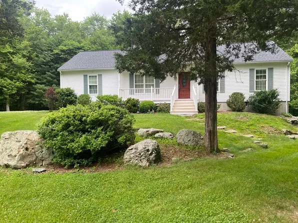 150 County St, Rehoboth, MA 02769