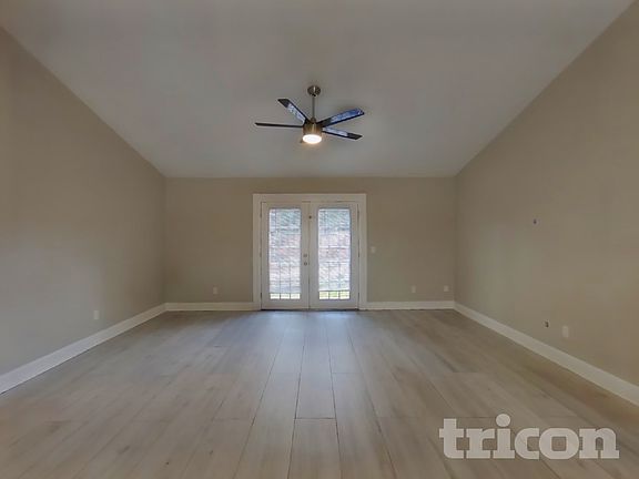 2nd image of 3631 Mandarin Woods Dr N