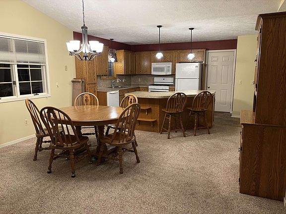 2nd image of 2891 Parkside Dr