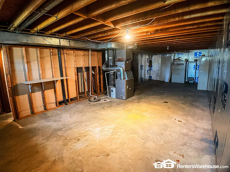 422 Reading Ave — Photo 30