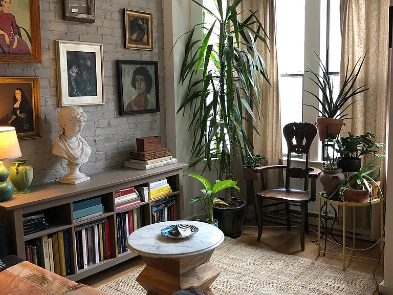 38 Greenwich St #1 — Photo 1