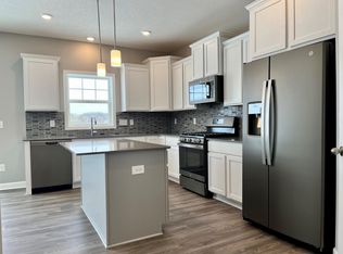 19921 64th Ave, Hamel, MN 55340