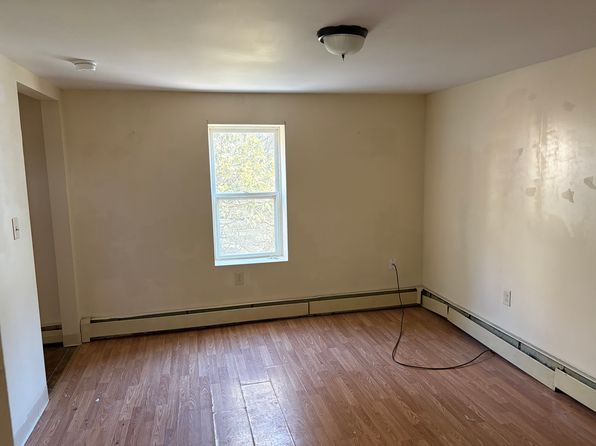 (undisclosed Address)