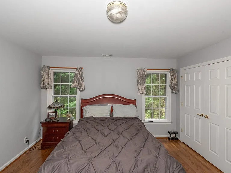 1450 Hillcrest Hts — Photo 15