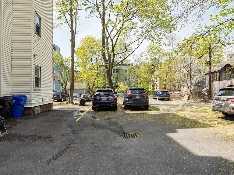 185 Davis Ave #8 — Photo 22