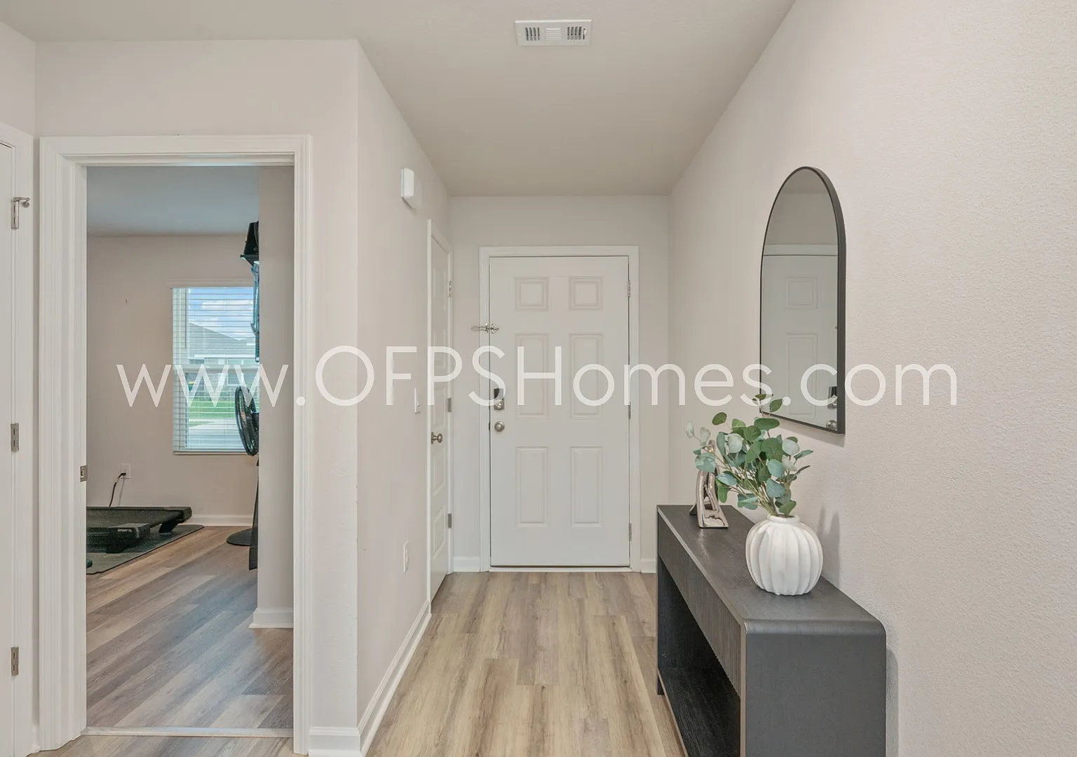 Crestview 4bed/2bath — Photo 3