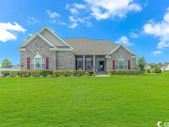 629 Sunny Pond Ln., Aynor, SC 29511