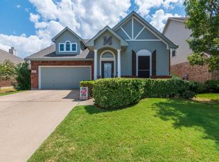 1654 Wildflower Dr, Waxahachie, TX 75165