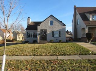 2199 Jackson Blvd, Cleveland Heights, OH 44118