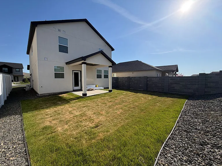 3495 Stardust St — Photo 20