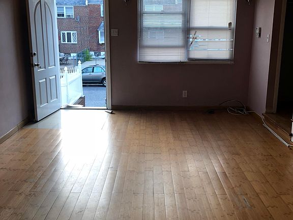 2nd image of 6337 Eastwood St