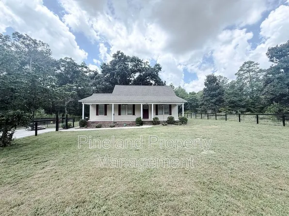 668 McKenzie Rd, Shannon, NC 28386