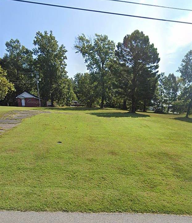 1st image of 1808 Crestview Dr