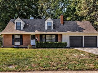 3300 N Chippewa Dr, Kansas City, MO 64116