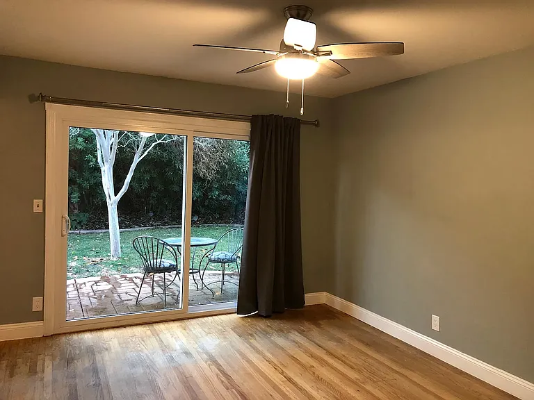 2116 Crestline Rd — Photo 13