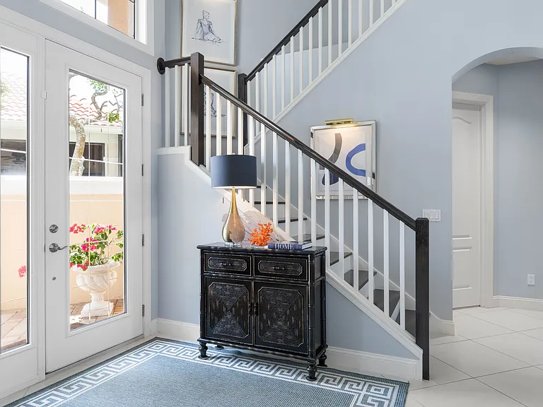 16 Marbella Ct — Photo 6