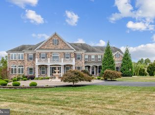 13105 Hunters Ridge Ln, Bowie, MD 20721