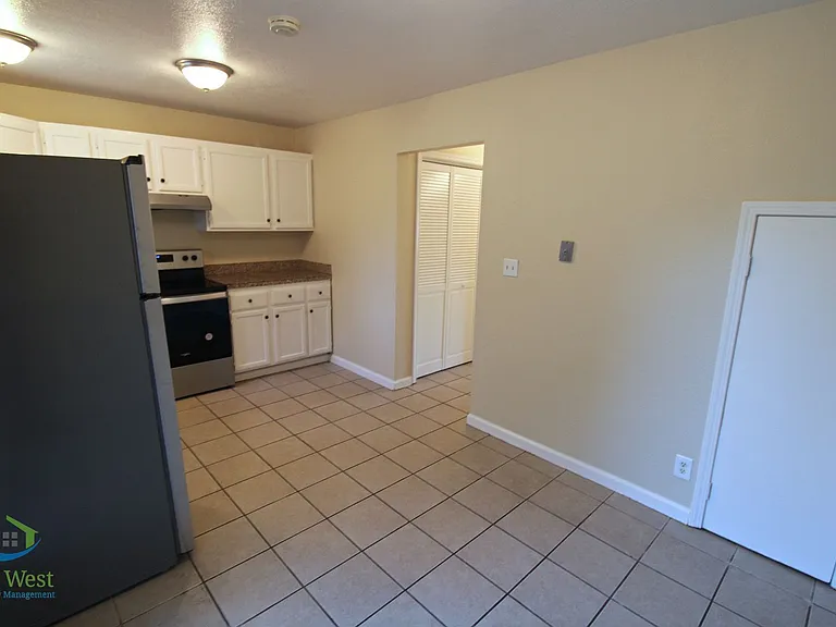 5236 Snow Dr #A — Photo 10