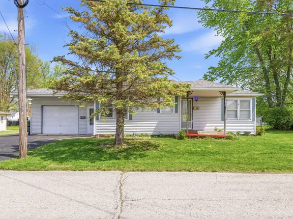 301 S McCarty St, Fortville, IN 46040