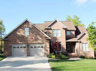 25 Hurstwood Ln, Fairfield Glade, TN 38558