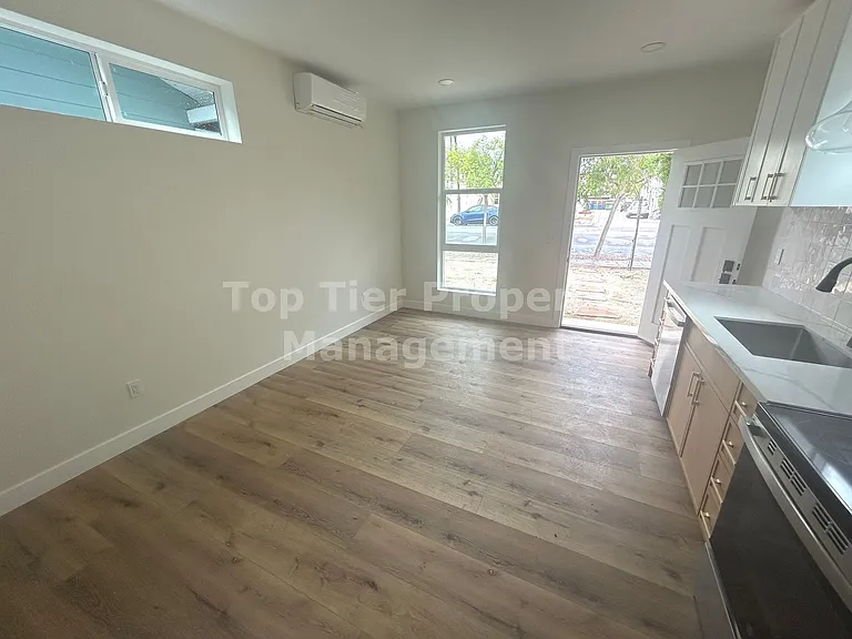 2945 Kalmia St #1 — Photo 4