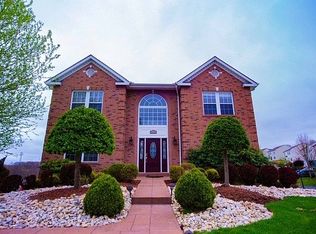 203 Macduff Ct, Gibsonia, PA 15044