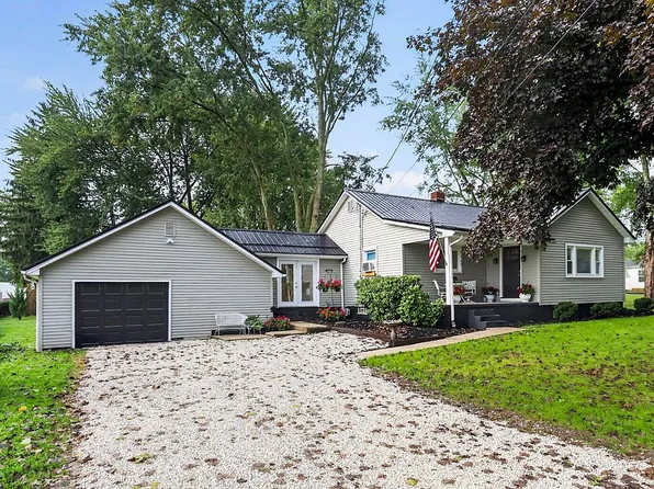 2660 Wimber Ave NE, Warren, OH 44483
