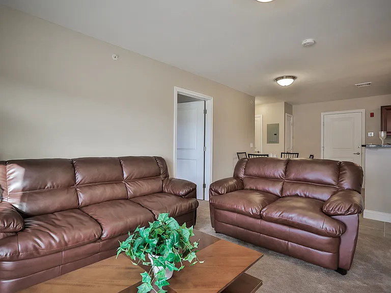 176 Drakeside Rd #178 — Photo 3