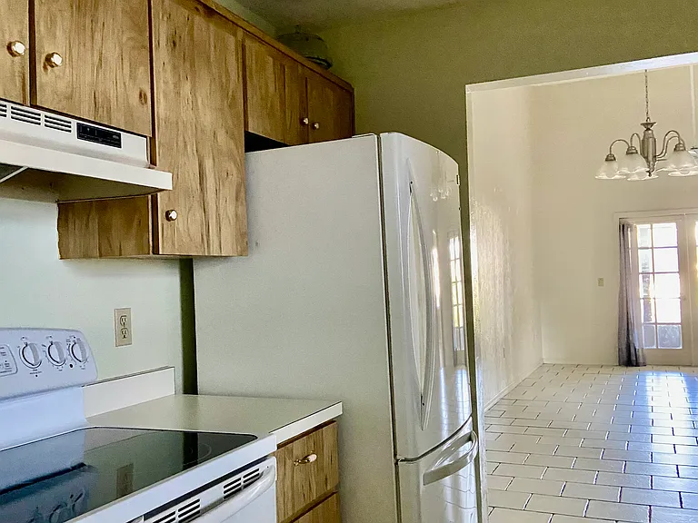 790 E Gilchrist Ct — Photo 21