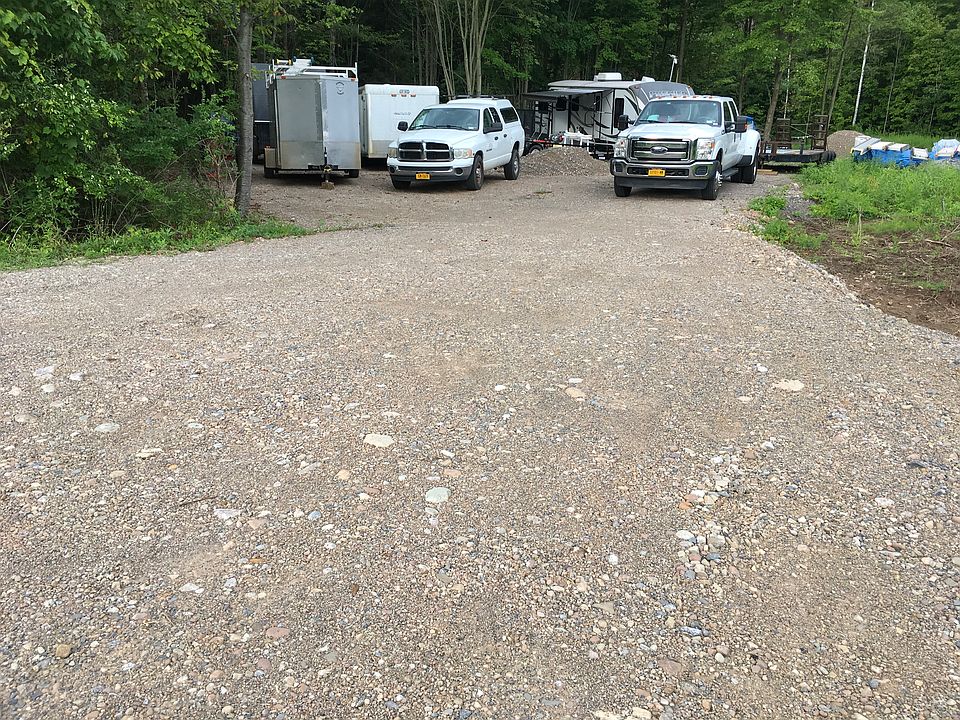 2nd image of 13788 Thompson Rd