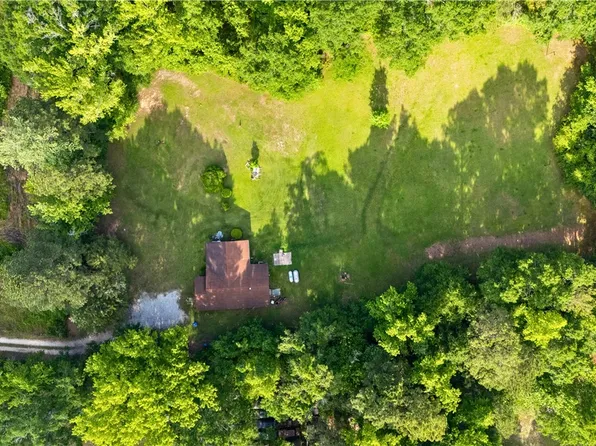 605 Lee Road 10, Auburn, AL 36830