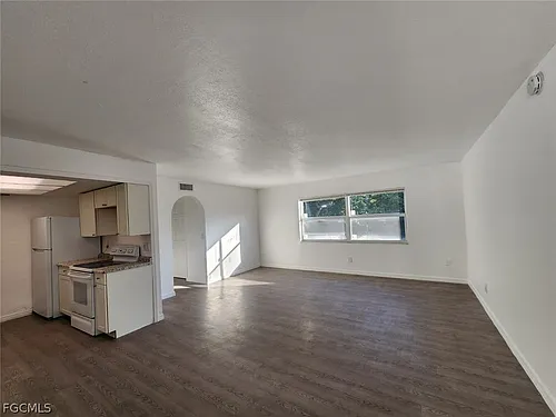 1919 Lillie St Photo 1