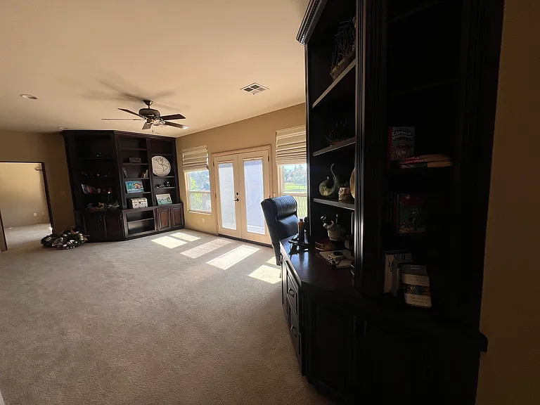 2104 Wedgemont Pl — Photo 13