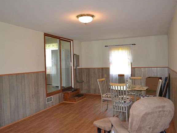 2nd image of 803 W Saint Joseph St