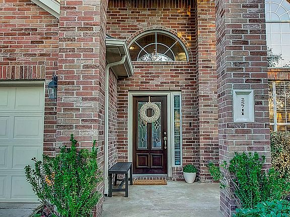 4th image of 25711 Abbotglen Ln